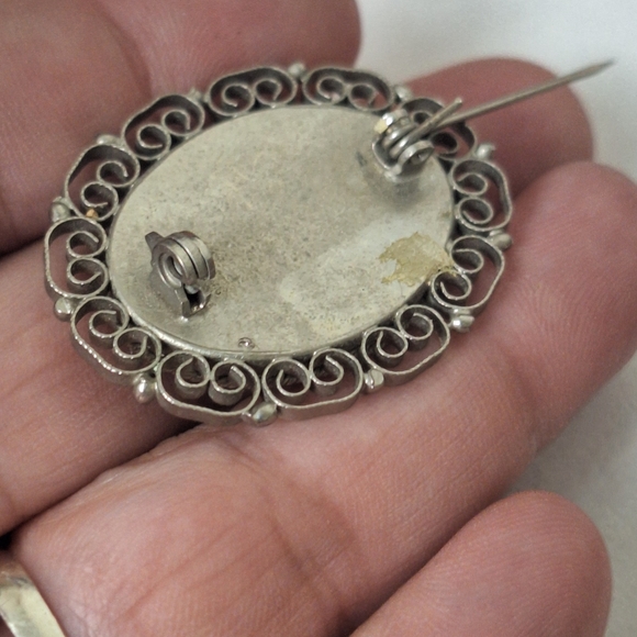 Vintage Oval Micro Mosaic Silver Tone Floral Brooch Pin Multicolor 1 1/4" - Picture 3 of 4